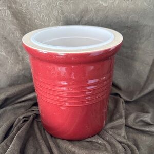 Pampered Chef’s Stoneware Crock